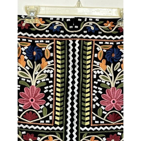 NEW Herencia Collection State Reina Black Floral Embroidered Mini Skirt - Picture 7 of 12
